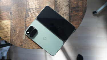 Pixel 11 Pro。最高の折畳式機種ではない。けど決して悪くもない